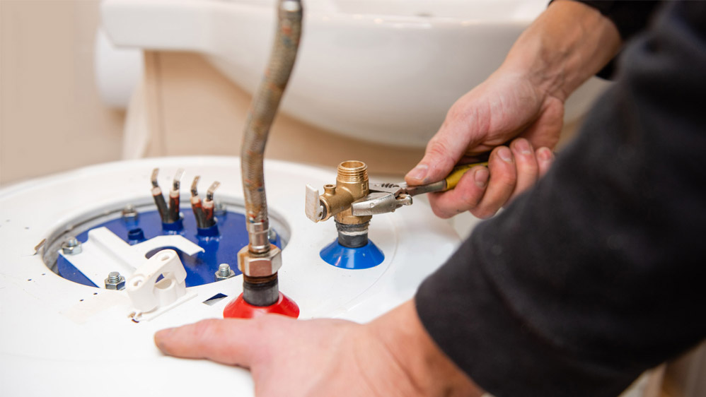 Water Heater Maintenance in South Alamo